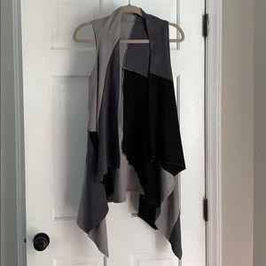 Long color blocked vest